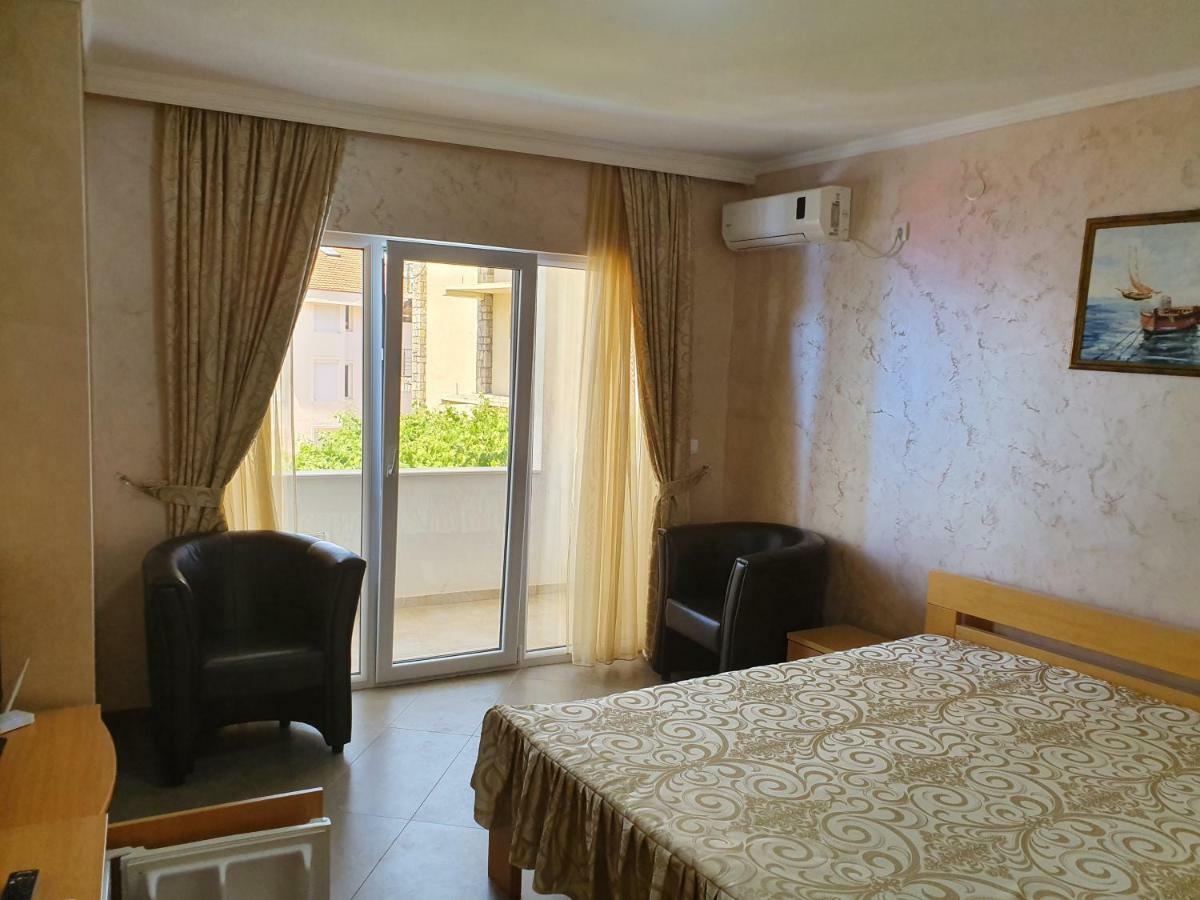 אוטייהא Villa Victoria Hladna Uvala מראה חיצוני תמונה